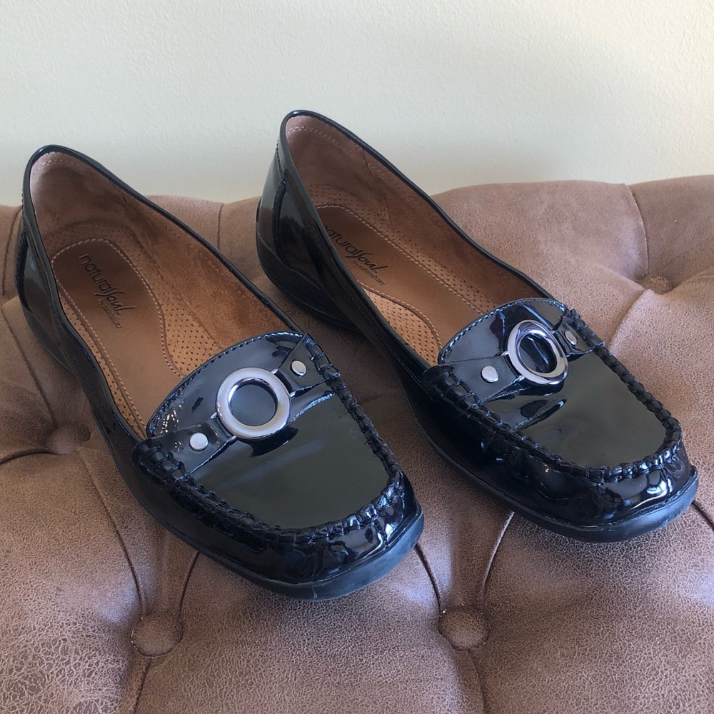 Cadby Black Slip-on Loafer Flat Dress Shoes (US 9M)